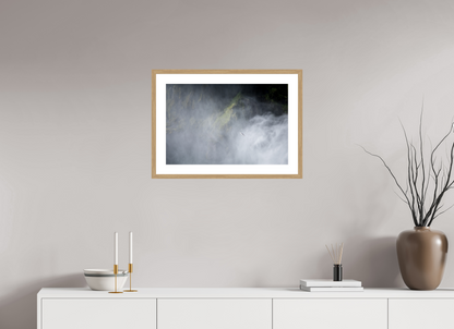 60 x 40 cm, Fotoprint met houten lijst - Eiken natuur Meeuw bij de Skodafoss - IJsland