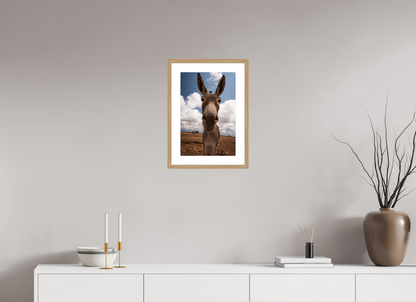 30 x 45 cm, Fotoprint met houten lijst - Eiken natuur Nieuwsgierige ezel uit Bonaire